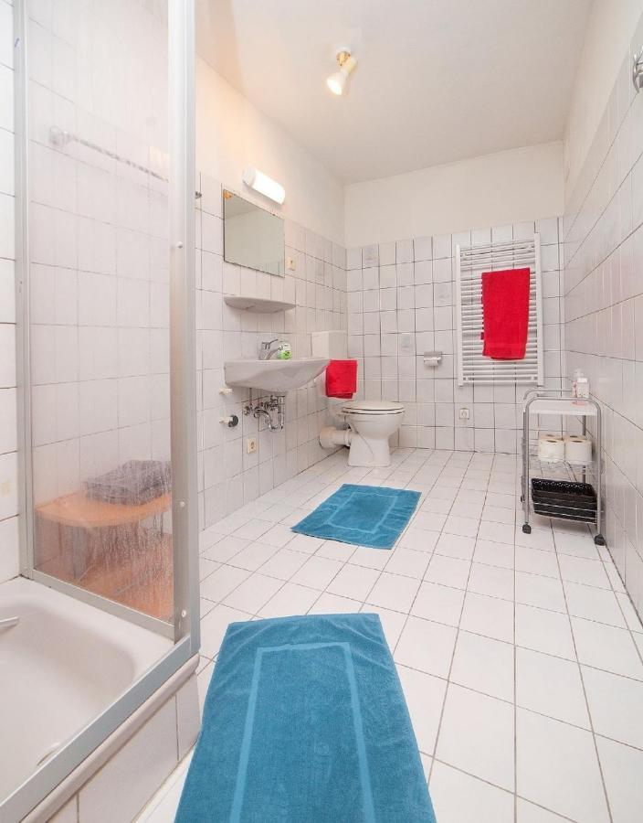 라우다코니그쇼펜 Haus Haas Zimmer&Fewo 아파트 외부 사진